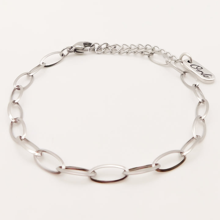 Lyra Oval Paperclip Chain Bracelet