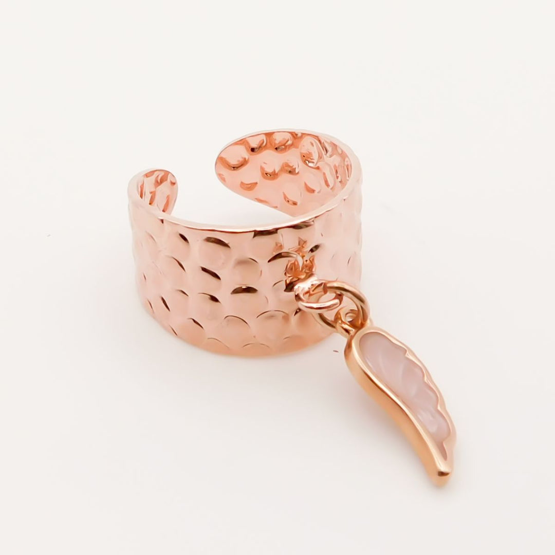 Outlet- Hammered Charm Ring With Enamel Angel Wing, Rose Gold