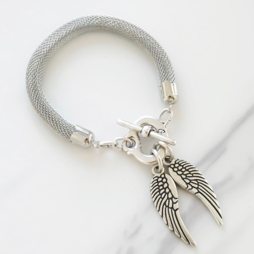 Outlet- Twin angel wings mesh chain bracelet