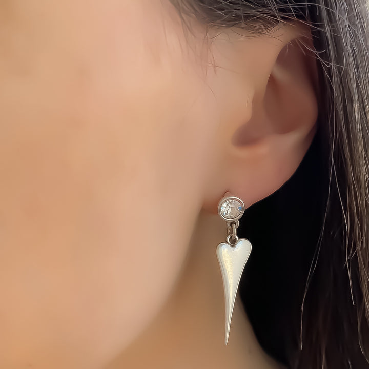 Outlet- Personalised Birthstone & Pointed Heart Stud Earrings