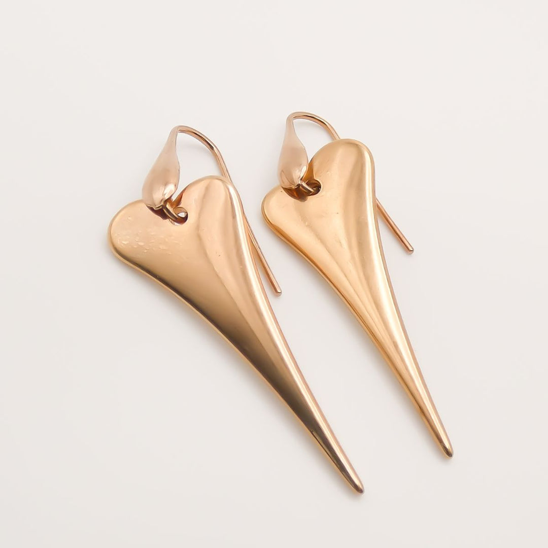 Outlet- Pointed Heart Earrings, Rose Gold