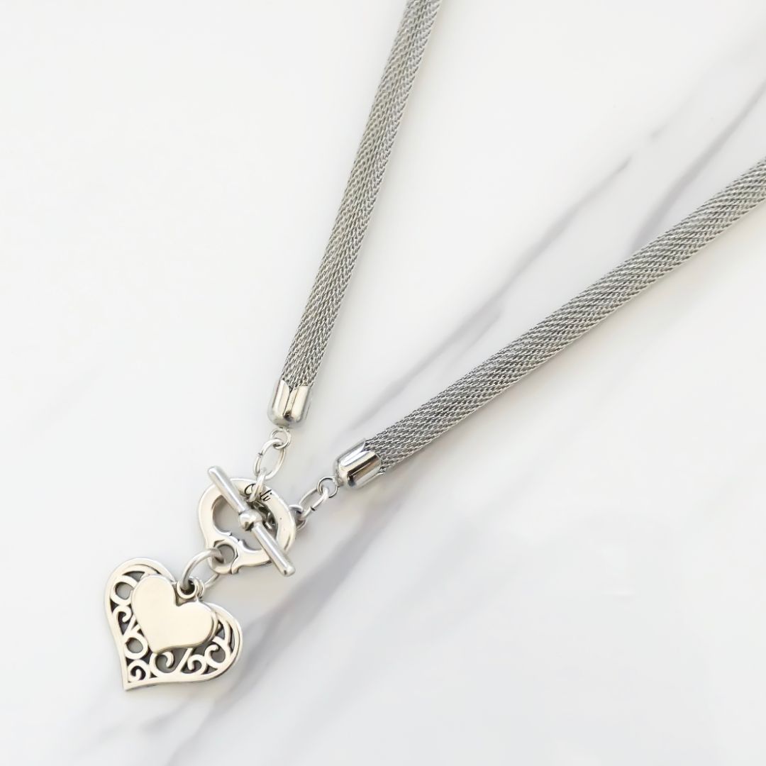 Outlet- Filigree & Mini Heart Mesh Necklace