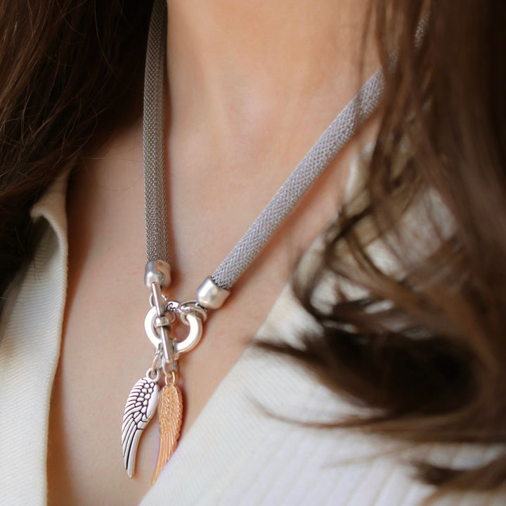 Outlet- Twin angel wings mesh chain necklace, silver and rose gold