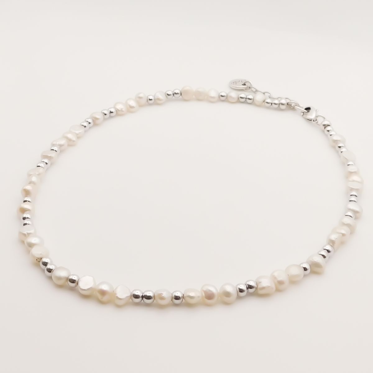 Chunky Twisted Pearl Necklace 2025