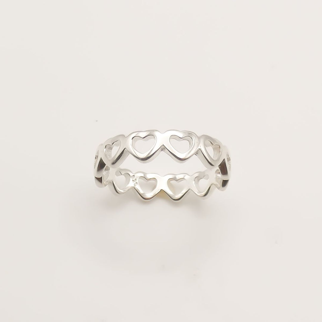 Outlet- Sterling Silver Heart Band Ring