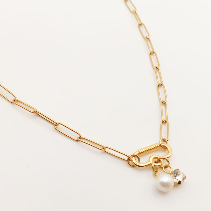 Freya Necklace with Pearl and Crystal, Gold