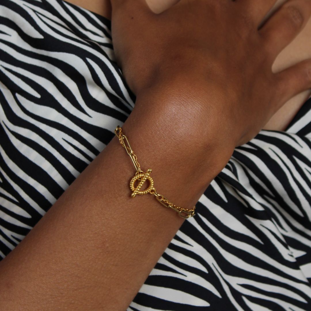 Willow T-Bar Bracelet, Gold